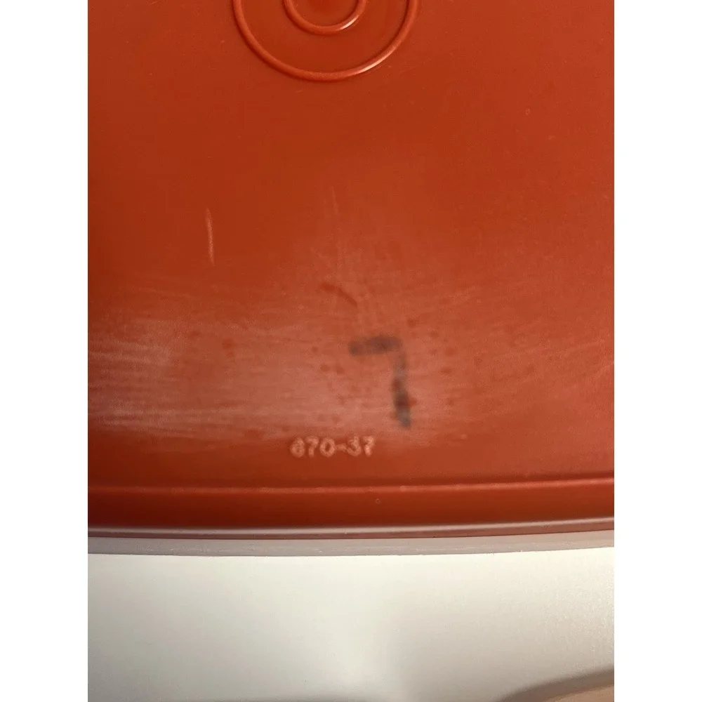 Tupperware vintage square